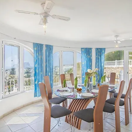 Villas Guzman - Infinity Vila